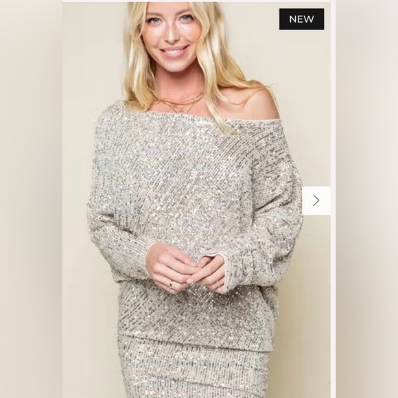 🌟Host Pick🌟 Luxury Sequin Dress S - Picture 6 of 9